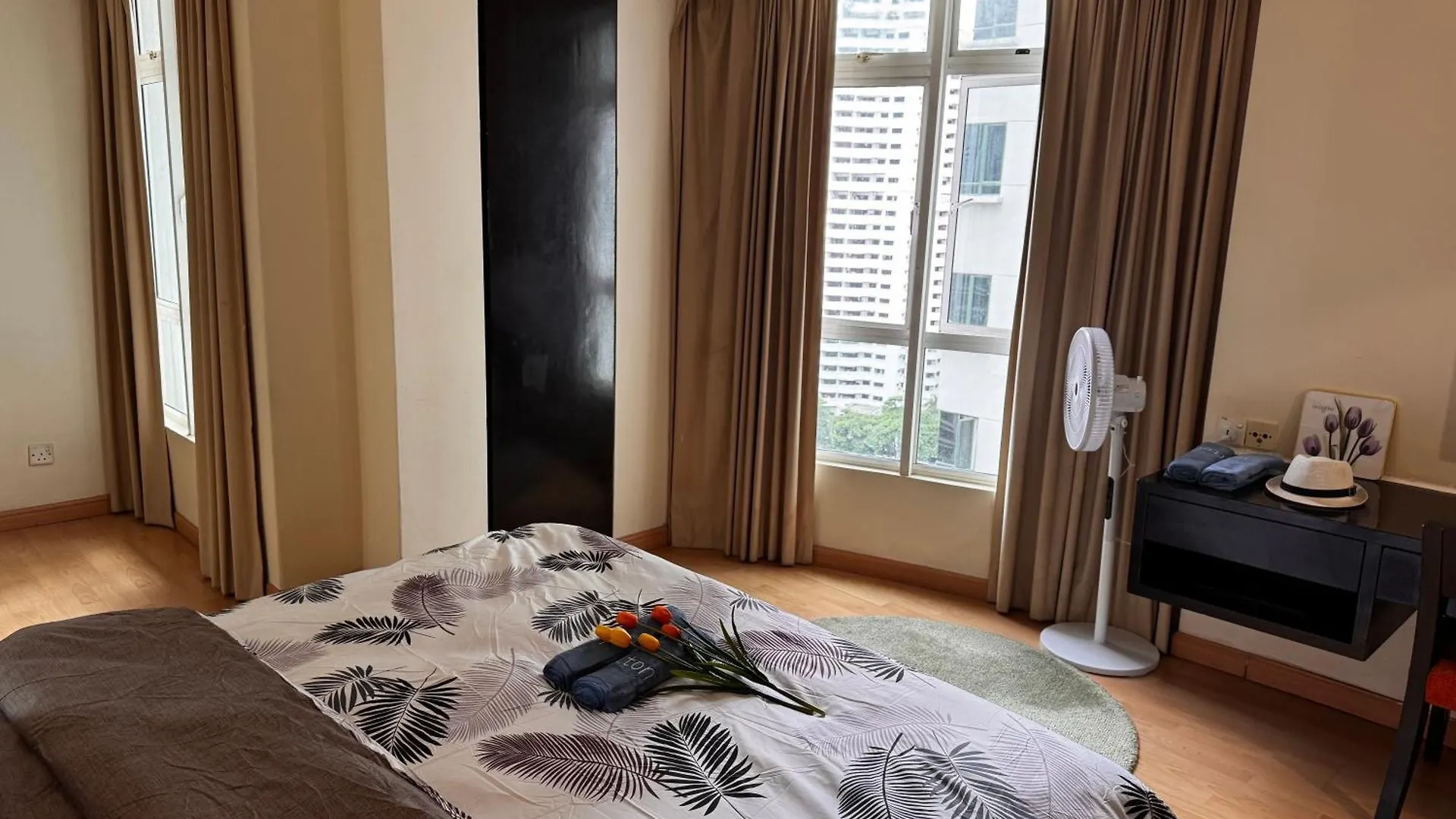 128 Bukit Ceylon 5 Minutes To Alor Street Klcc Bukit Bintang Pavilion 2R2B 8 Pax Kuala Lumpur Apartment