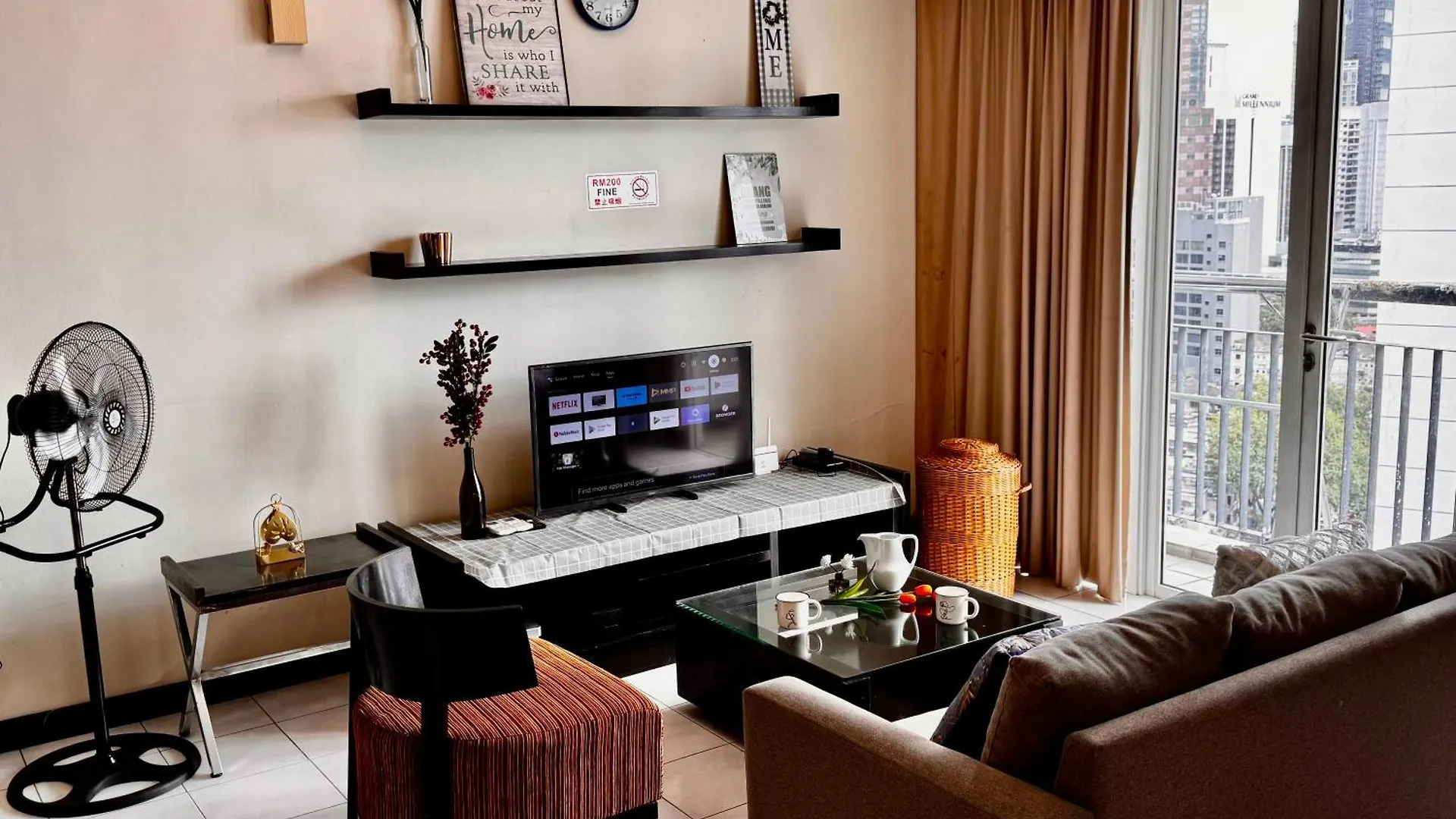 128 Bukit Ceylon 5 Minutes To Alor Street Klcc Bukit Bintang Pavilion 2R2B 8 Pax Kuala Lumpur Apartment
