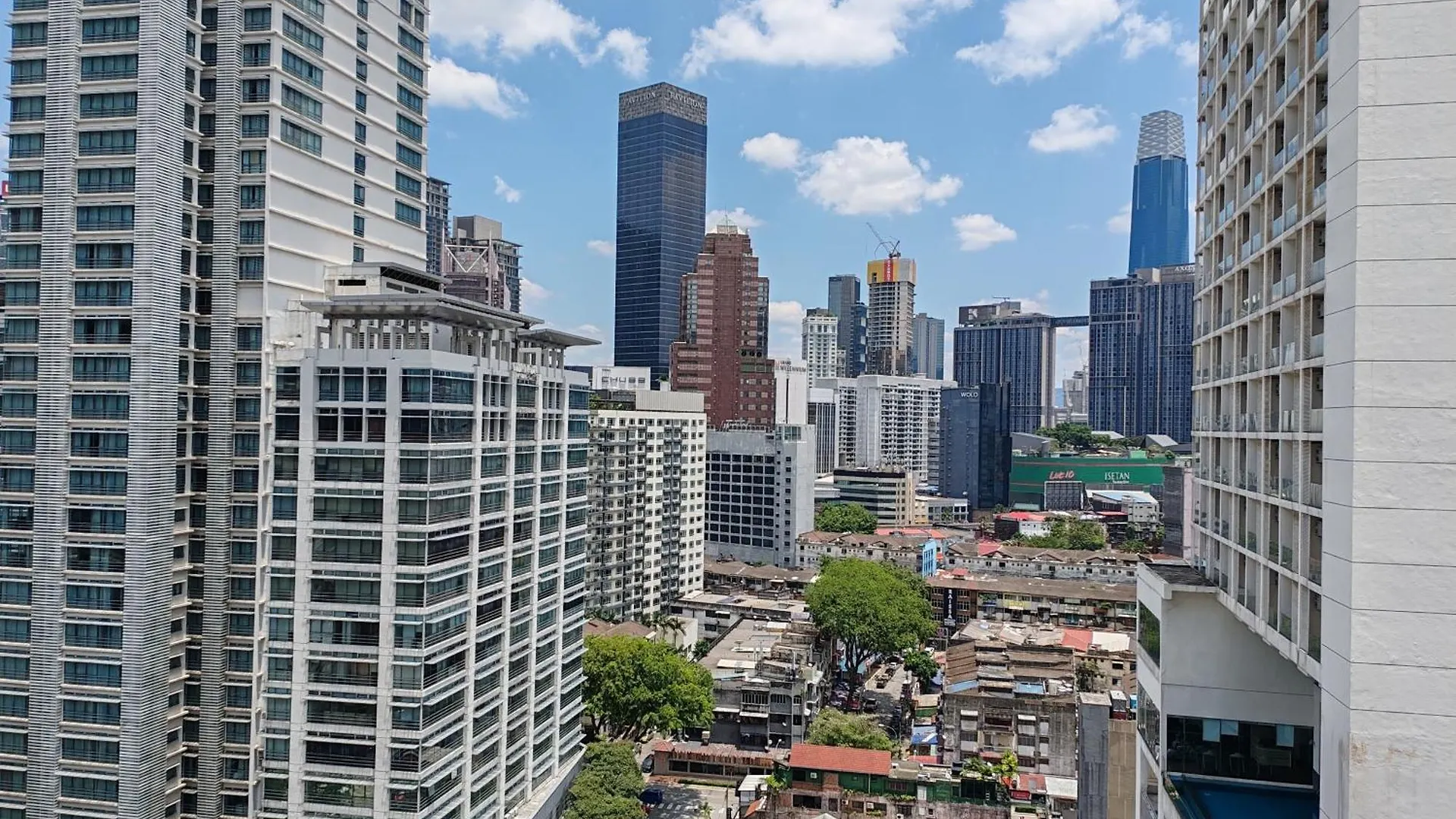 128 Bukit Ceylon 5 Minutes To Alor Street Klcc Bukit Bintang Pavilion 2R2B 8 Pax Kuala Lumpur Apartment