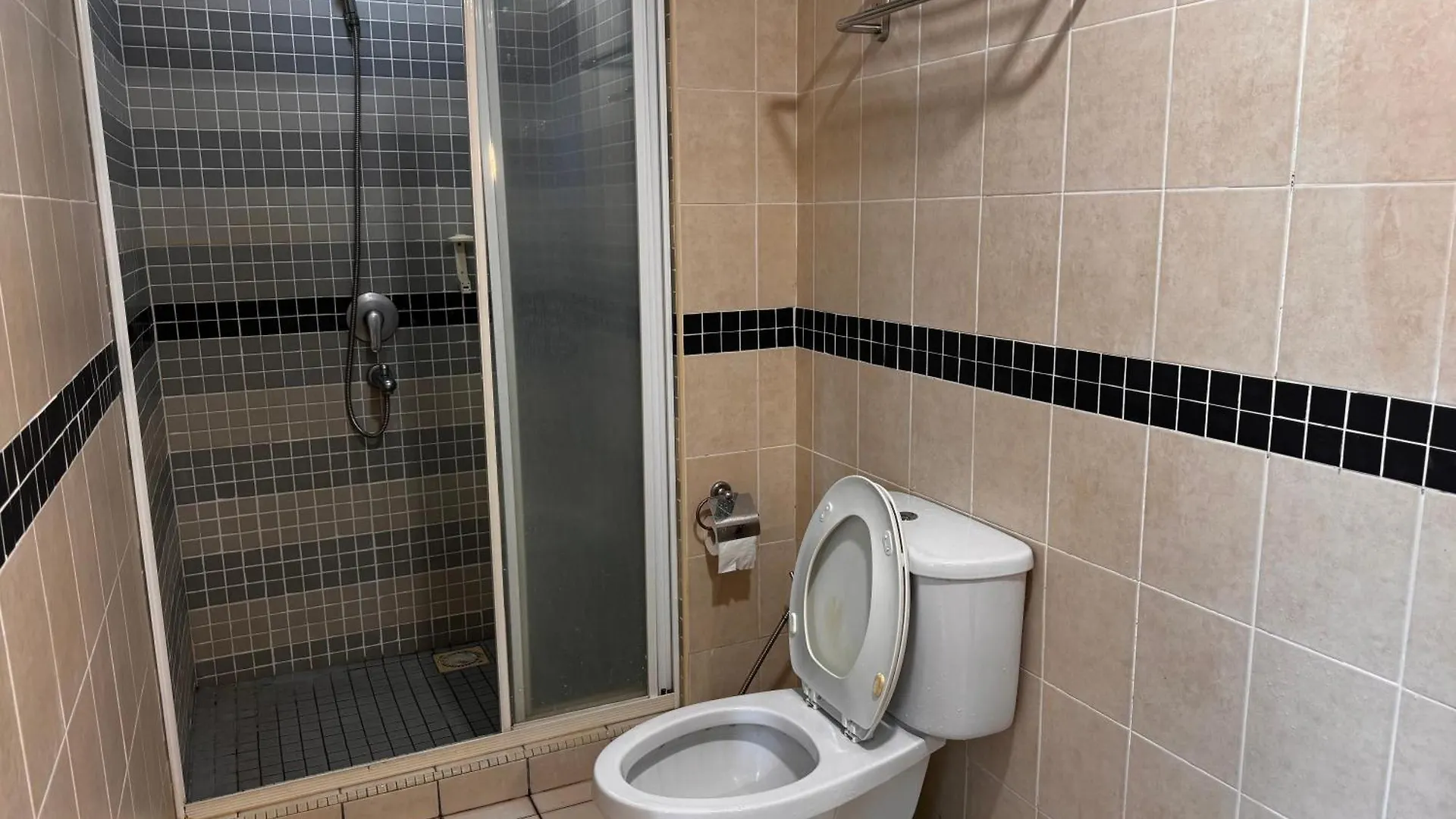 Apartment 128 Bukit Ceylon 5 Minutes To Alor Street Klcc Bukit Bintang Pavilion 2R2B 8 Pax Kuala Lumpur